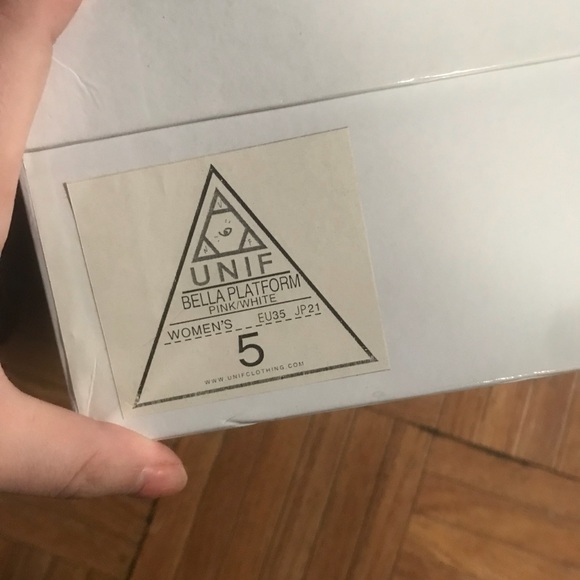 Unif Bella platforms - Picture 2 of 3